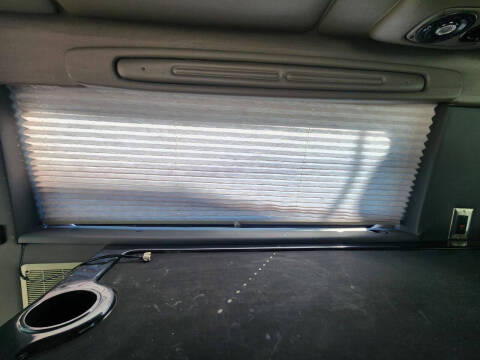 2006 Ford E-Series E-250 SD