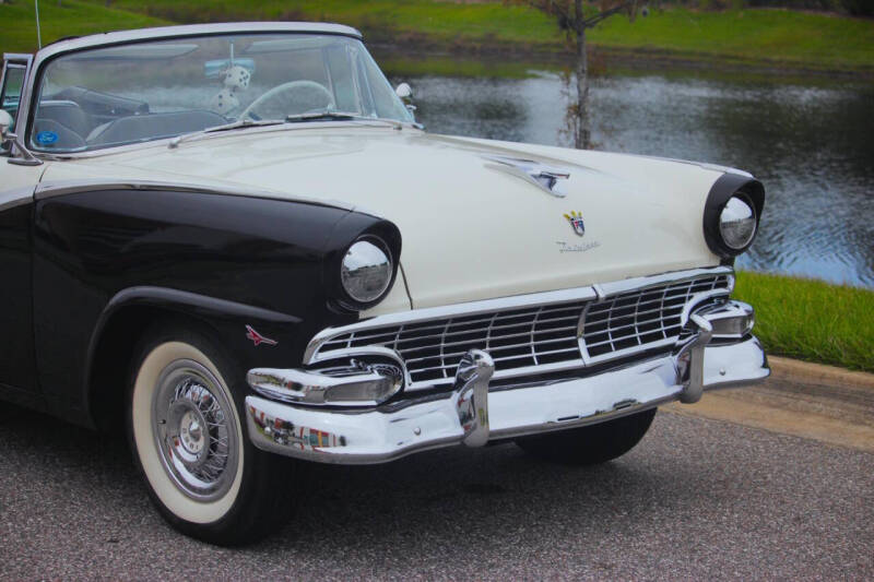 1956 Ford Fairlane