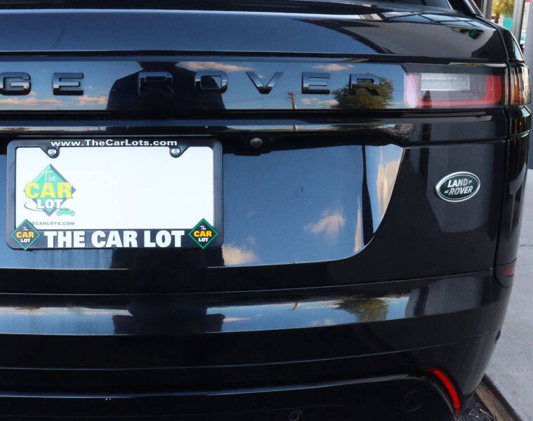 2022 Land Rover Range Rover Velar P250 R-Dynamic S