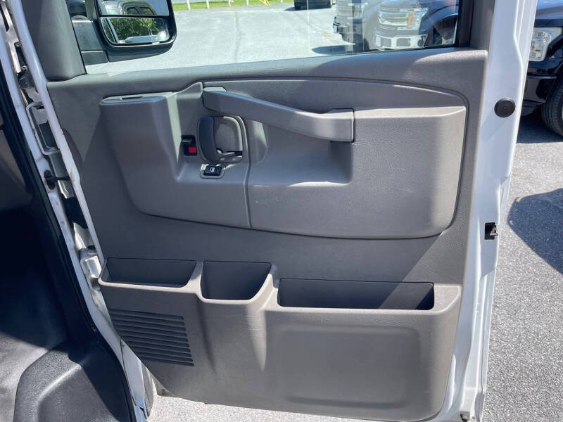 2018 Chevrolet Express 2500
