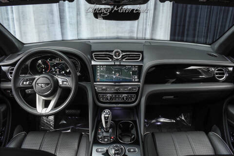 2023 Bentley Bentayga Hybrid