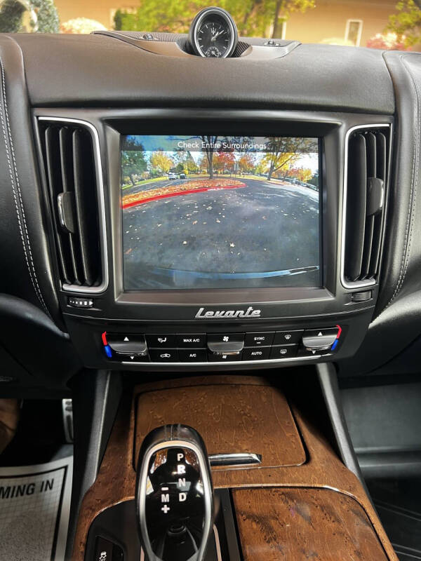 2017 Maserati Levante