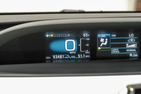 2020 Toyota Prius LE