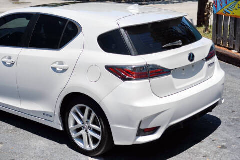 2015 Lexus CT 200h