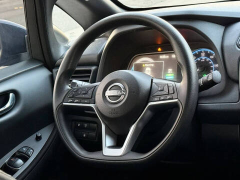 2023 Nissan LEAF S