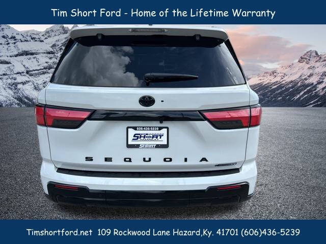 2025 Toyota Sequoia Platinum