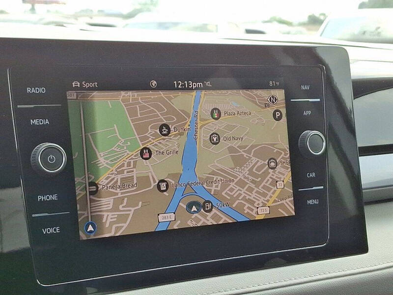 2025 Volkswagen Taos SEL 4Motion