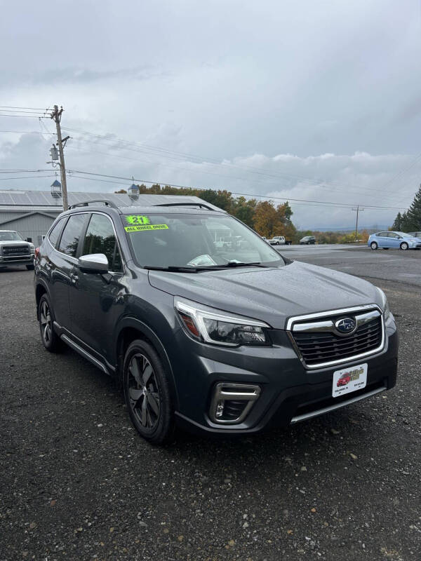 2021 Subaru Forester Touring's photo
