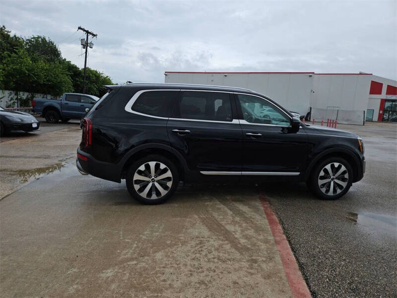 2022 Kia Telluride S