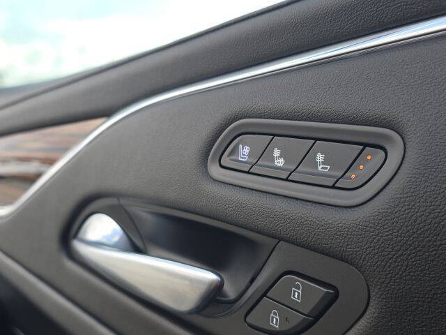 2024 Cadillac Escalade ESV Premium Luxury