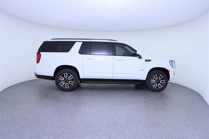2024 GMC Yukon XL AT4