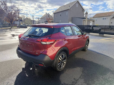 2018 Nissan Kicks SV