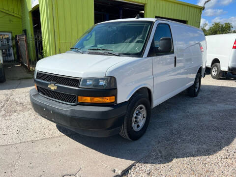 2019 Chevrolet Express for sale at RODRIGUEZ MOTORS CO. in Houston TX