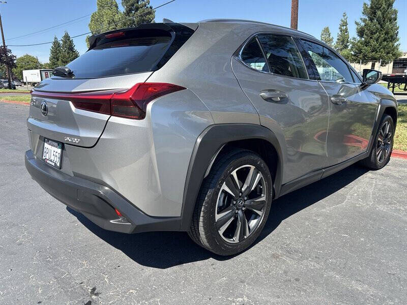 2020 Lexus UX 200