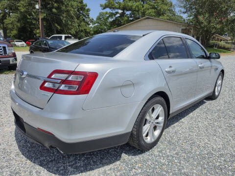 2016 Ford Taurus SE