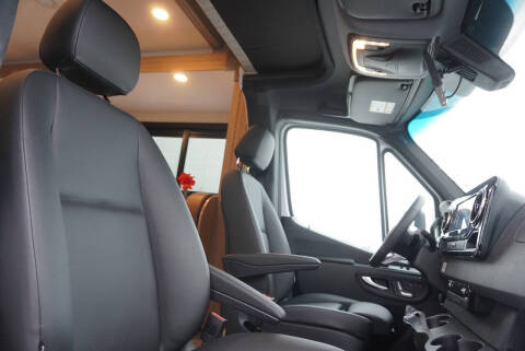 2025 Mercedes-Benz Sprinter