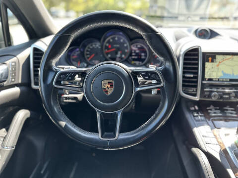 2016 Porsche Cayenne