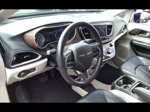 2019 Chrysler Pacifica Touring L