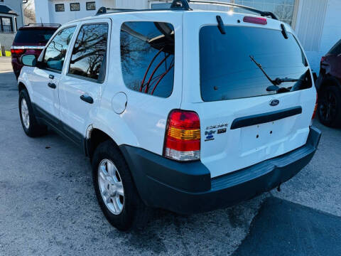 2004 Ford Escape XLT
