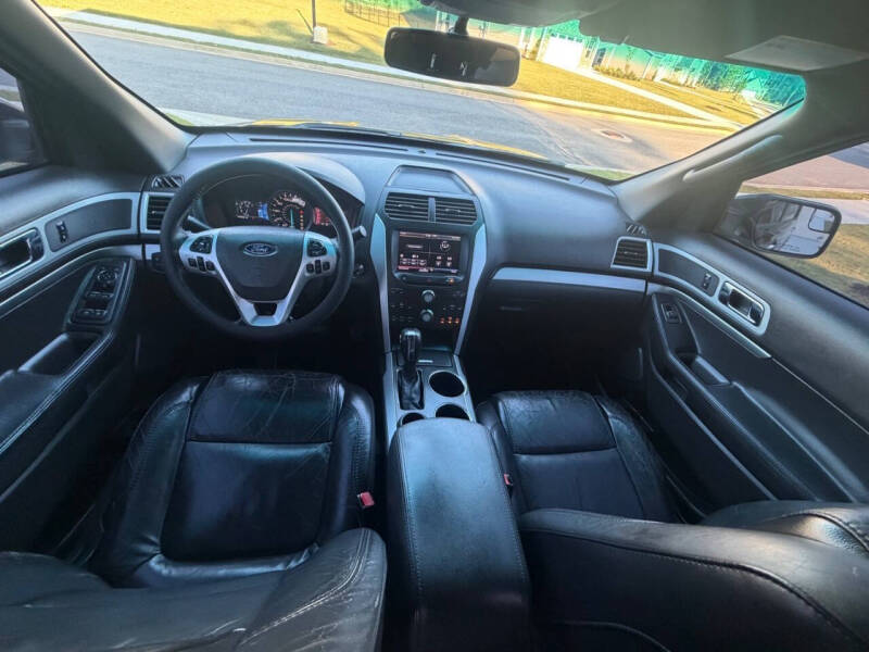 2012 Ford Explorer XLT