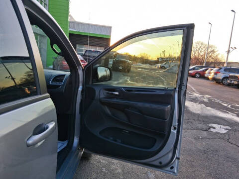 2014 Dodge Grand Caravan SXT 30th Anniversary