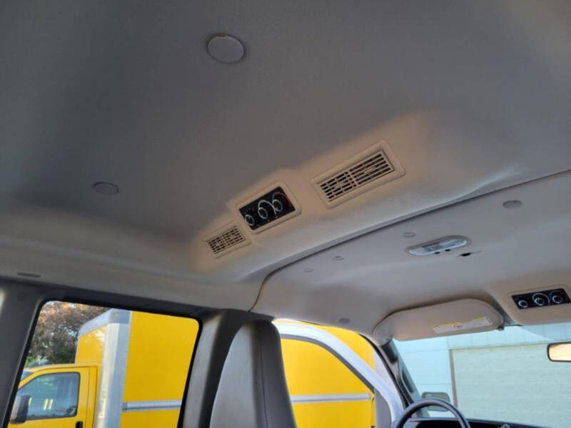2018 Chevrolet Express LS 3500