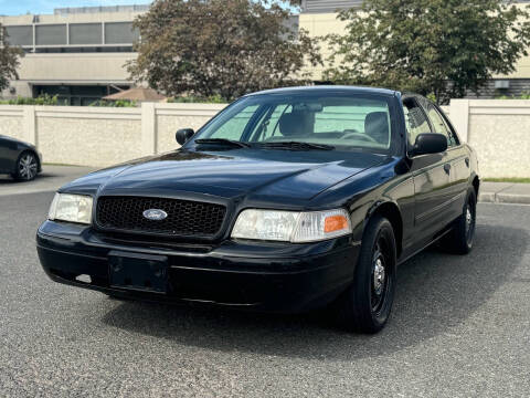 2007 Ford Crown Victoria for sale at JENIN CARZ in San Leandro CA