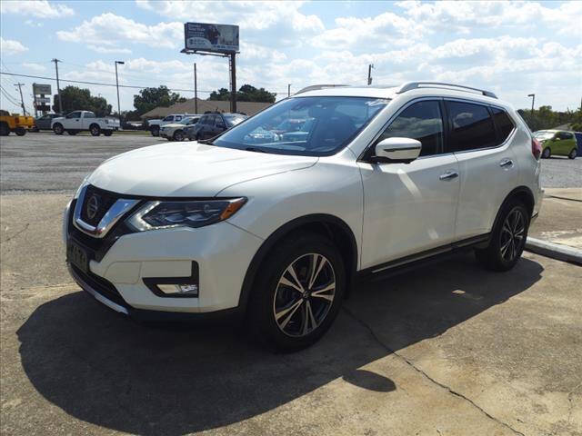 2018 Nissan Rogue for sale at Ernie Cook and Son Motors in Shelbyville TN