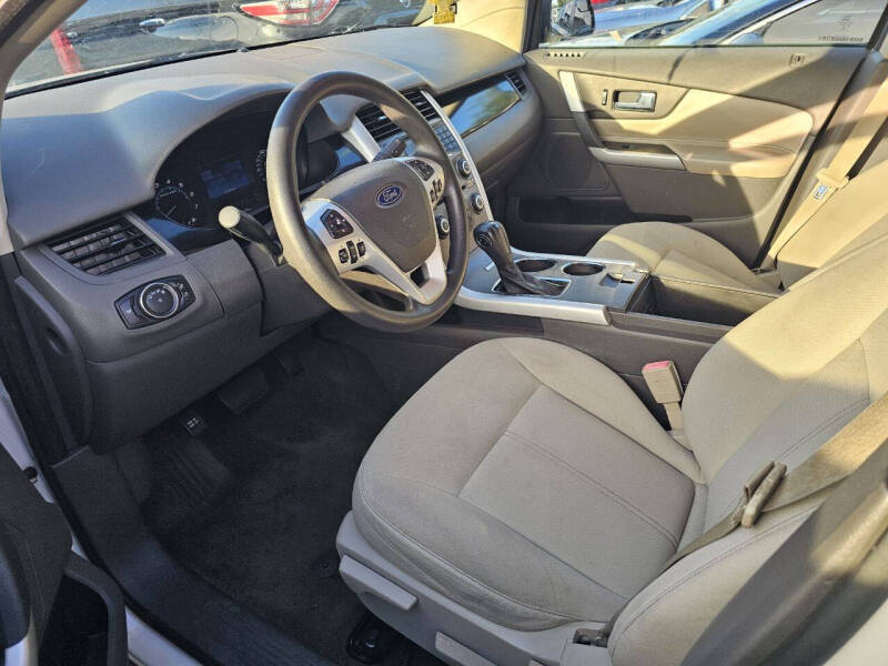 2013 Ford Edge SE