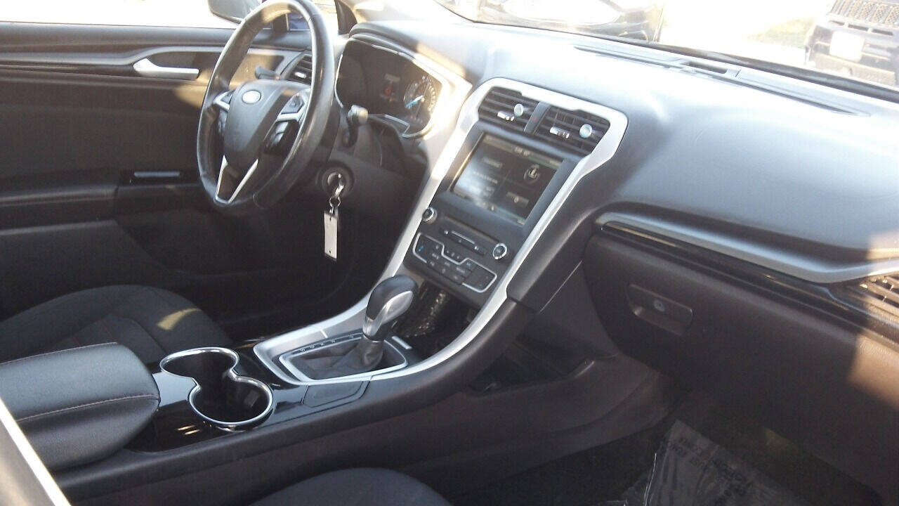 2016 Ford Fusion