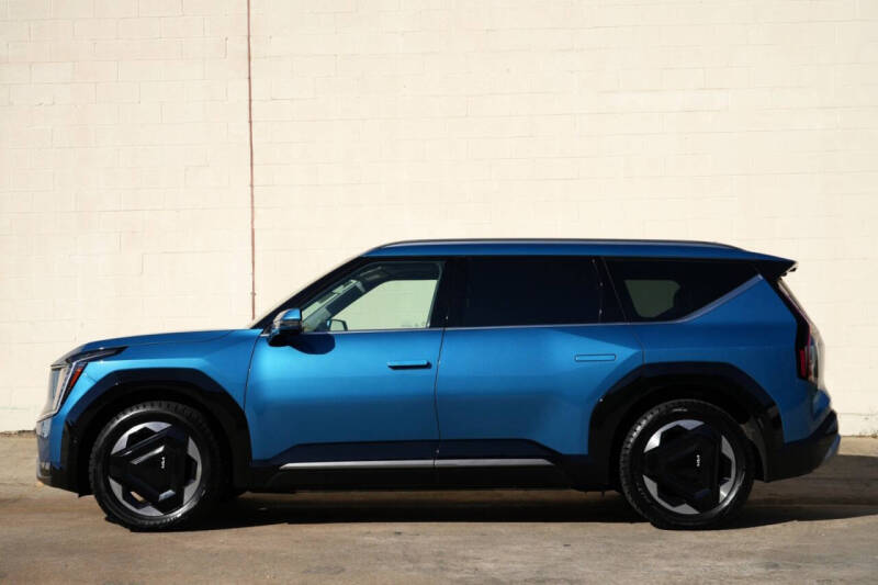 2024 Kia EV9 Land