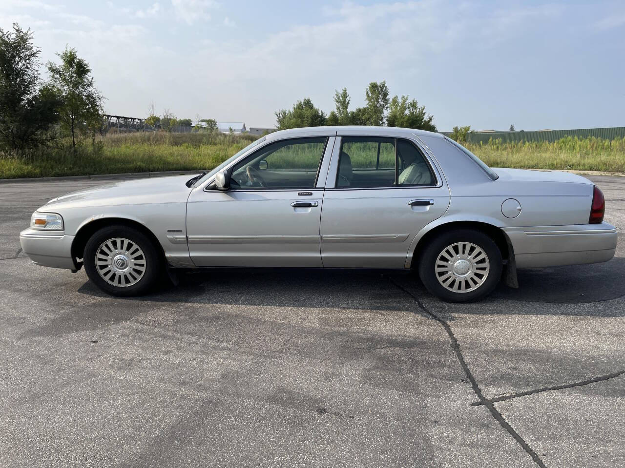 2006 Mercury Grand Marquis for sale at Twin Cities Auctions in Elk River, MN