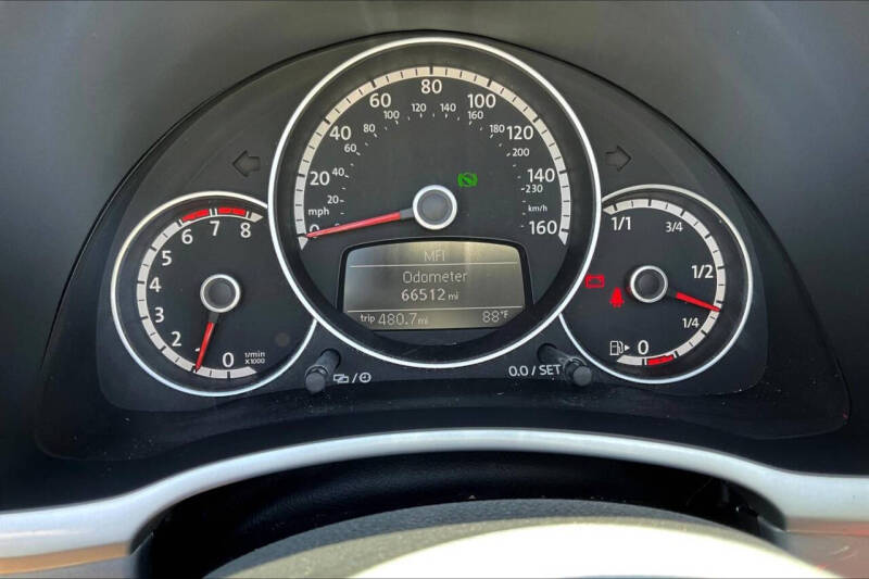 2014 Volkswagen Beetle Convertible