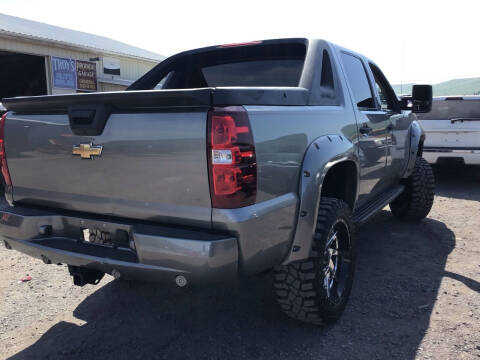 2009 Chevrolet Avalanche LS