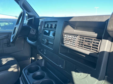 2024 GMC Savana 2500