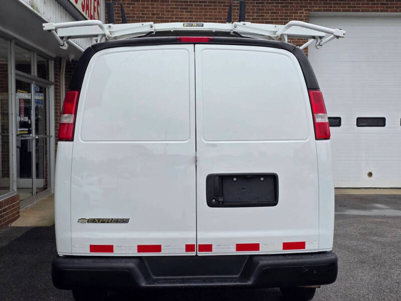 2020 Chevrolet Express 2500