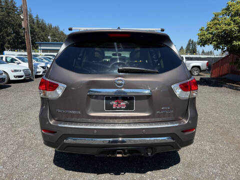 2015 Nissan Pathfinder Platinum