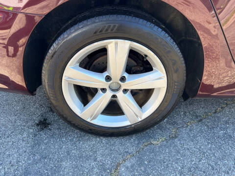 2014 Volkswagen Passat 2.5L SE PZEV