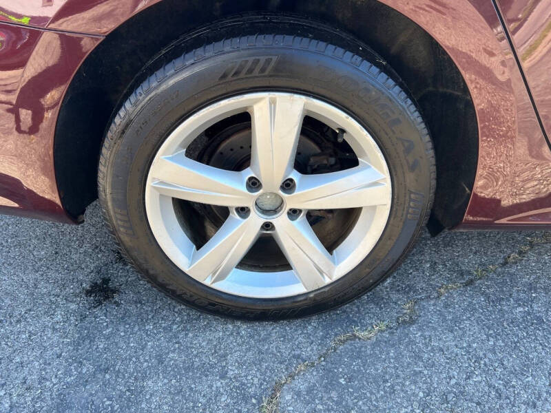 2014 Volkswagen Passat 2.5L SE PZEV