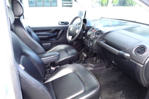 2006 Volkswagen New Beetle 2.5