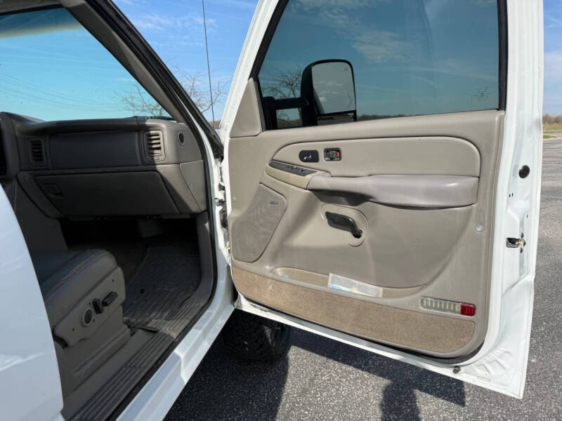 2005 GMC Sierra 2500HD SLT