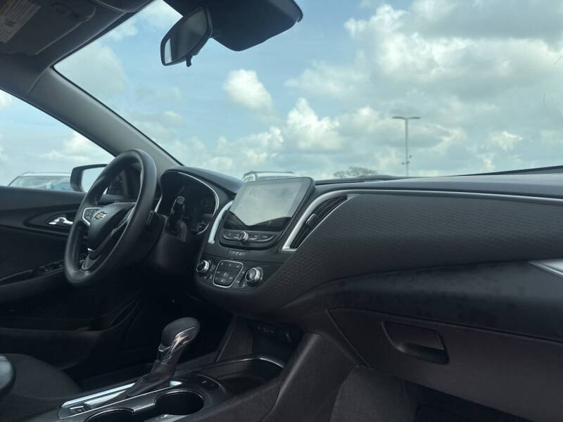 2023 Chevrolet Malibu LT