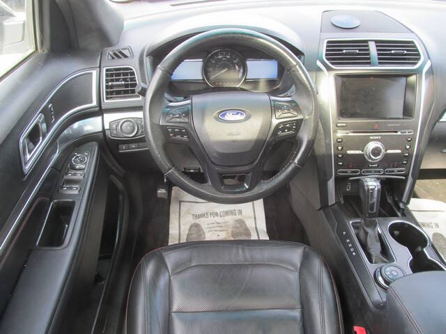 2017 Ford Explorer Sport