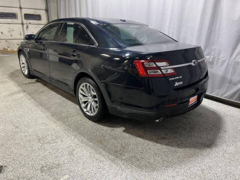 2015 Ford Taurus Limited