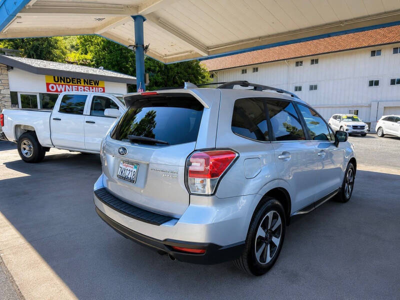 2017 Subaru Forester 2.5i Limited