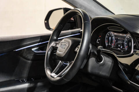 2020 Audi Q8 quattro Prestige 55 TFSI