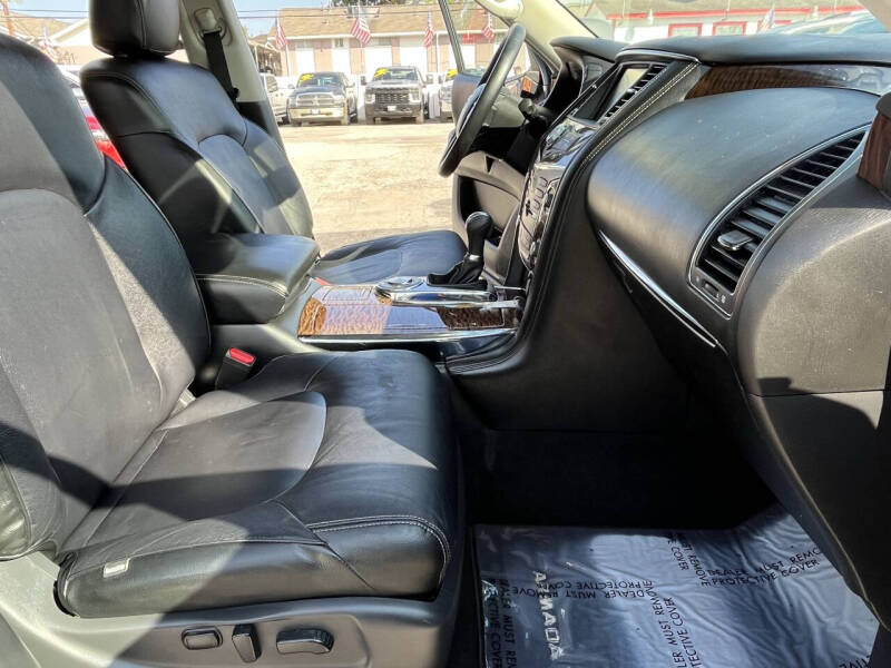 2019 Nissan Armada SV