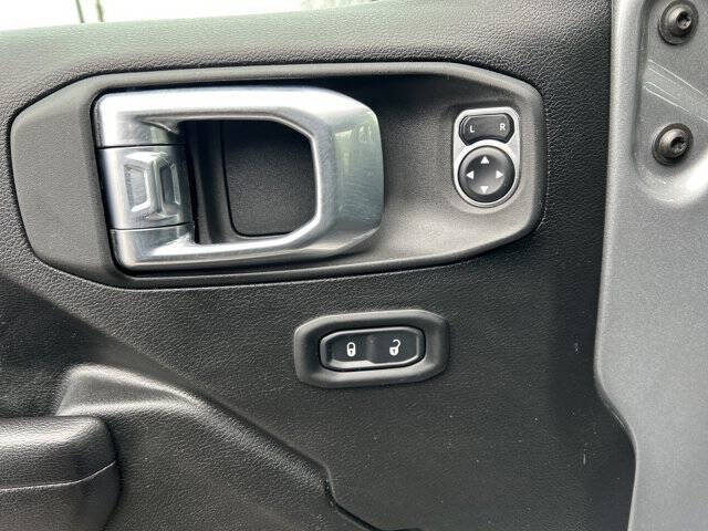 2021 Jeep Gladiator Willys