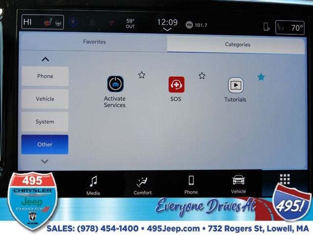 2026 Chrysler Pacifica Select