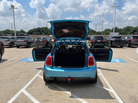 2015 MINI Hardtop 2 Door Cooper